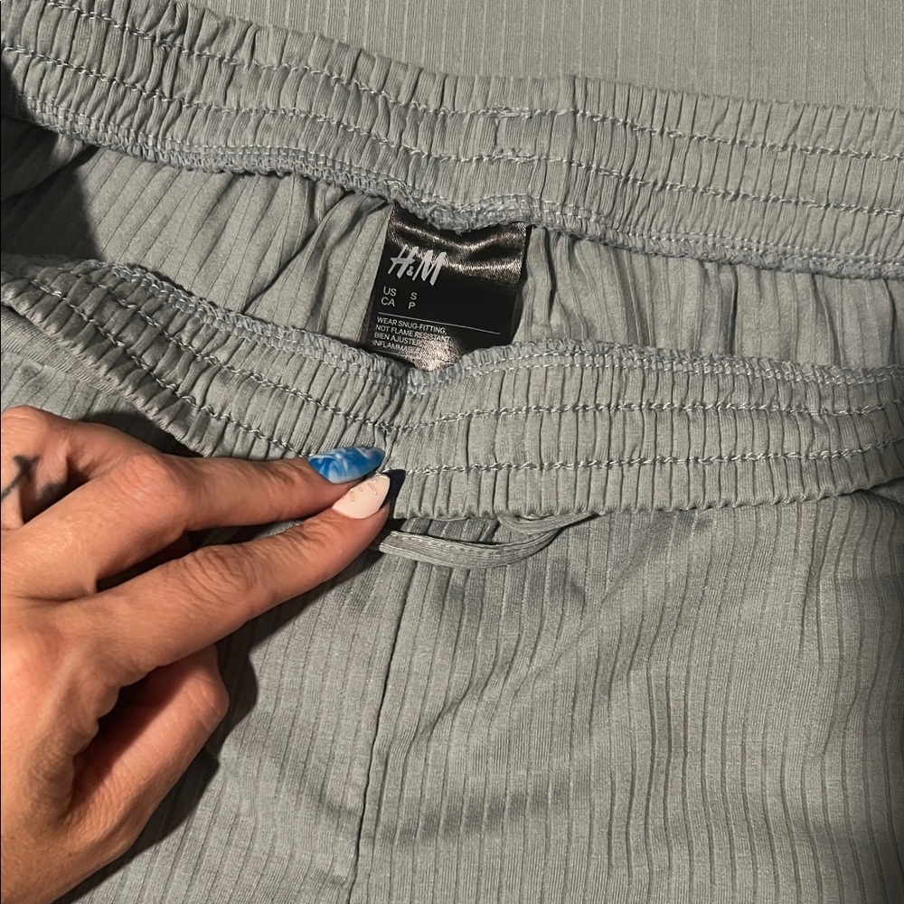 H&M Set - Picture 2 of 5